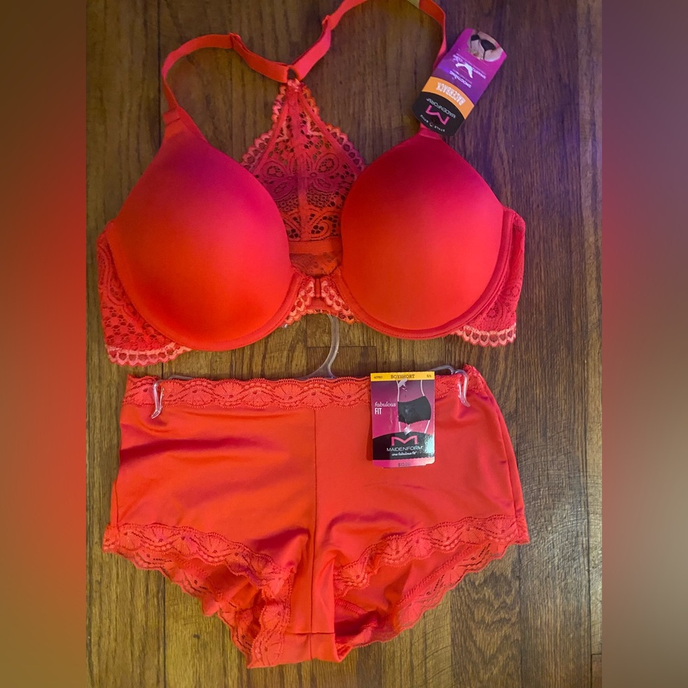 Maidenform 36B bra and size S panty-NWT
